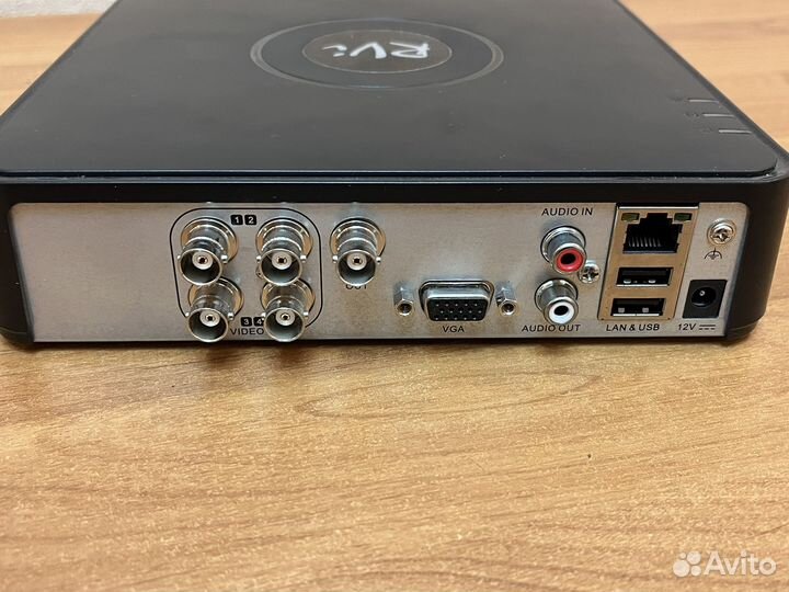 Видеорегистратор RVI