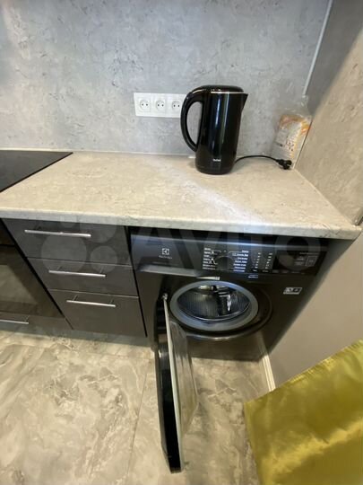 3-к. квартира, 90 м², 16/25 эт.