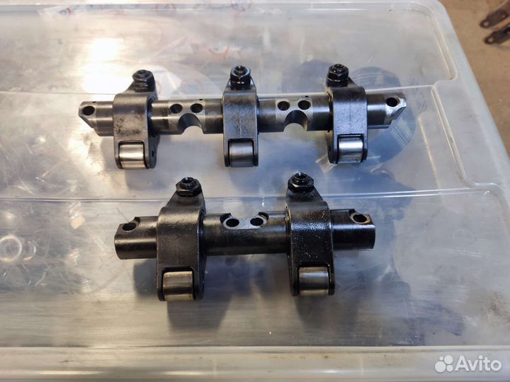 Ось коромысел VW Туарег 2.5 5.0 дизель