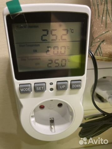 Датчик температуры, электронный в розетку