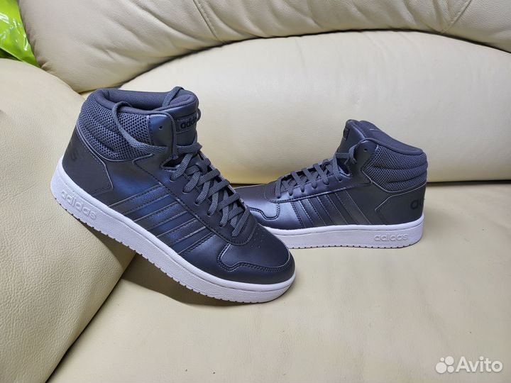 Кроссовки Adidas новые 37 р