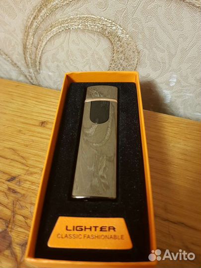 Электронная зажигалка. Подарочный вариант