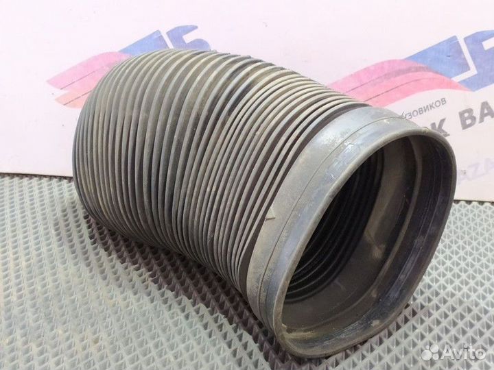 Патрубок воздушного фильтра Mercedes-Benz Axor