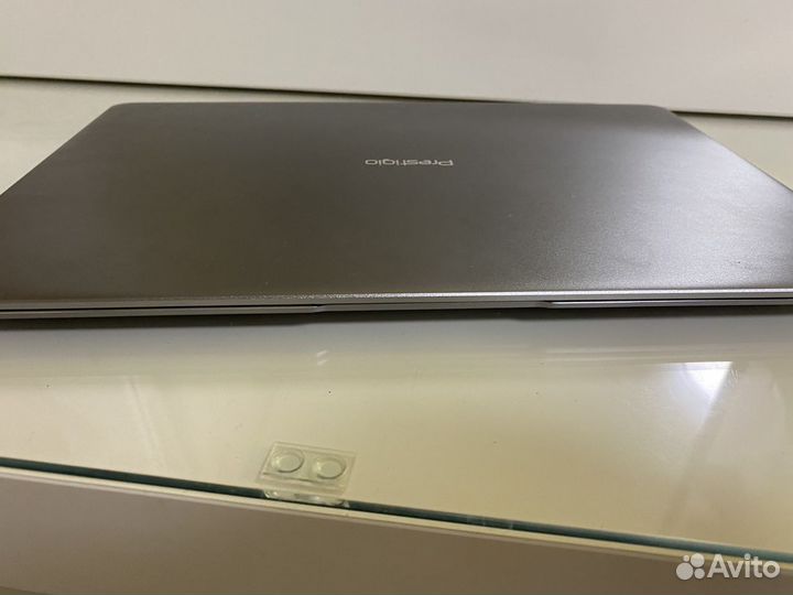 Ноутбук prestigio