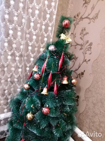 Елка искусственная