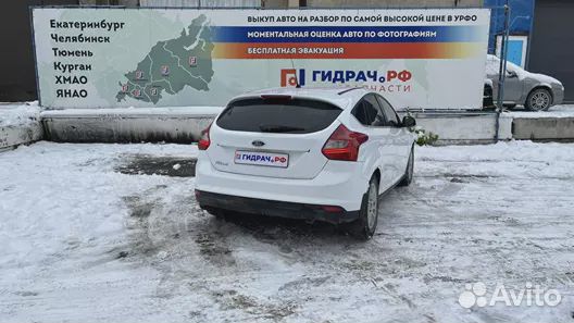 Кронштейн аккумулятора Ford Focus 3 AV61R6K034AB