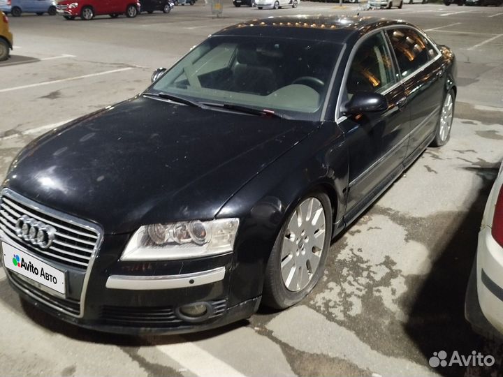 Audi A8 4.2 AT, 2005, 200 000 км