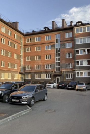 2-к. квартира, 57 м², 5/5 эт.