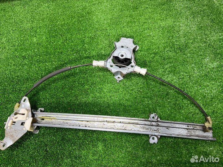 Стеклоподъемный механизм передний правый Nissan