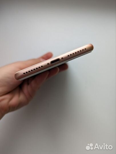 iPhone 8 Plus, 64 ГБ