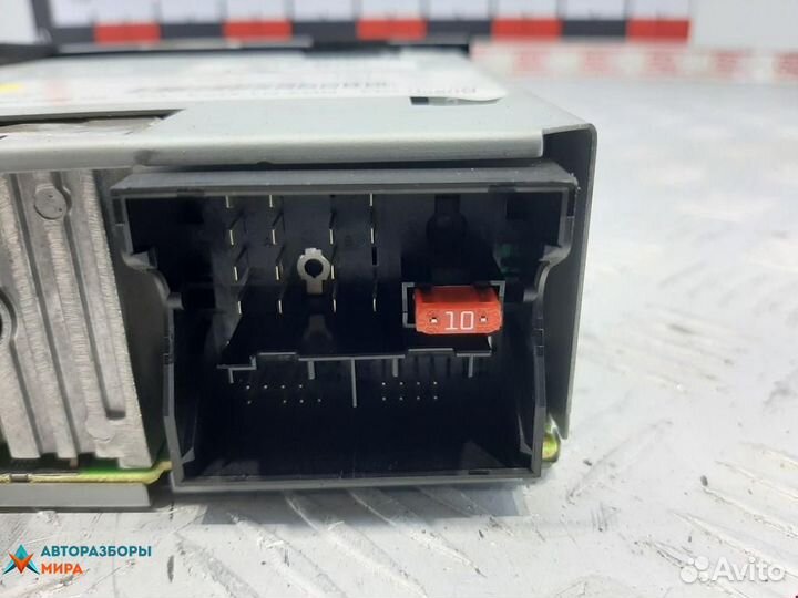 CD-чейнджер Peugeot 3008 2010 9666959577