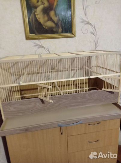 Большая клетка для птиц