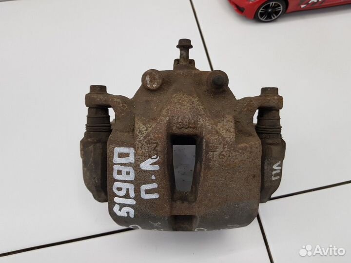 Суппорт передний левый (Infiniti FX)