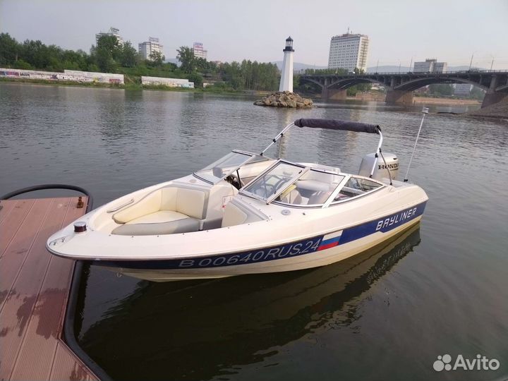 Прогулки на катере по Енисею