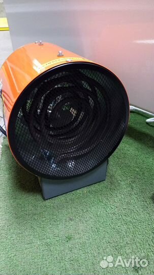 Пушка электрическая обогрев 40м2 E 2-300 L Кратон