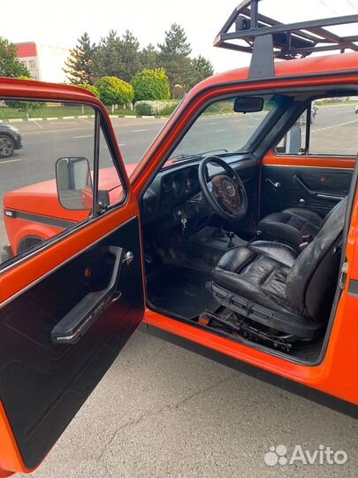 LADA 4x4 (Нива) 1.6 МТ, 1982, 100 000 км