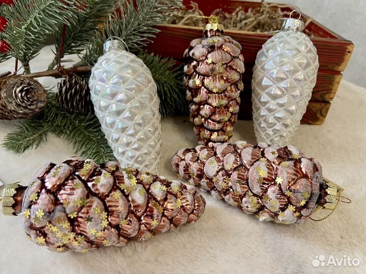 Елочные игрушки, шишки, (стекло)