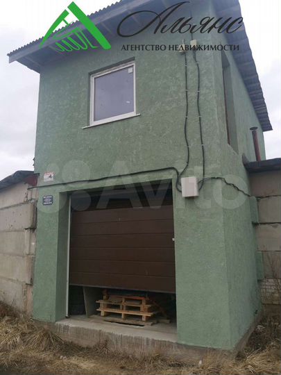 Гараж, > 30 м²