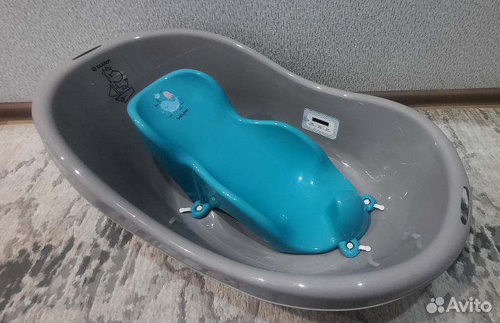 Ванночка для купания с горкой