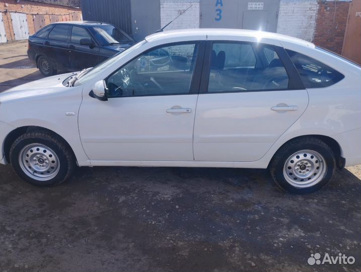 LADA Granta 1.6 МТ, 2016, 175 000 км