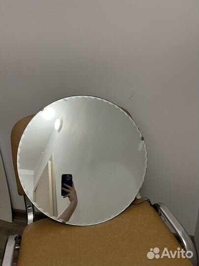 Зеркало настенное круглое