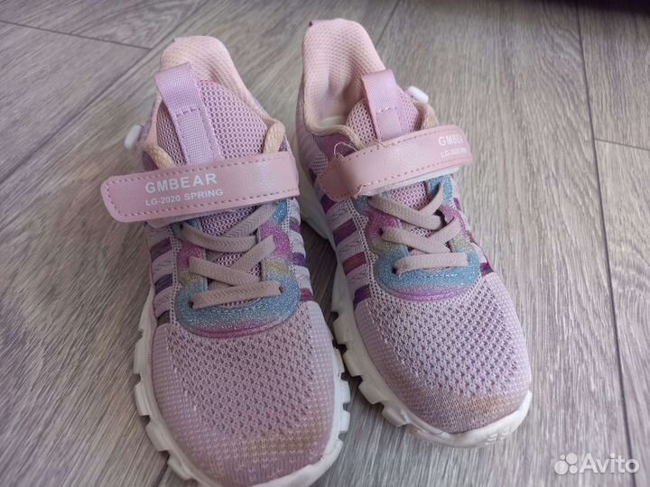Кроссовки для девочки 31 размер