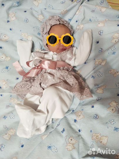 Комплект на выписку для девочки