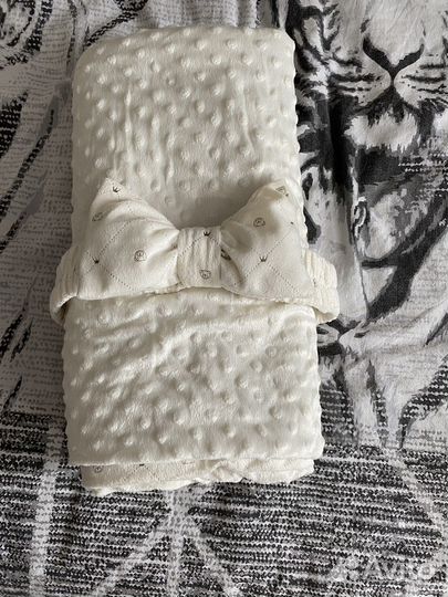 Одеяло на выписку с бантом