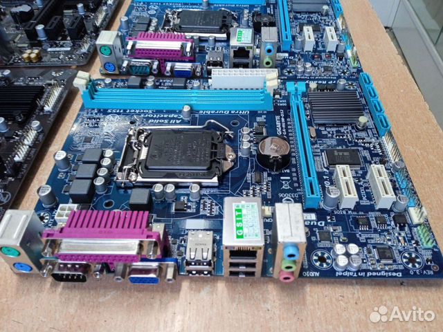 Материнская плата LGA 1155 h61 / LGA 1150 h81