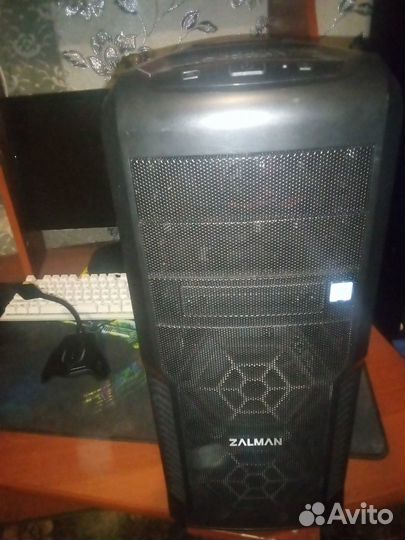 Системный блок i5 с монитором