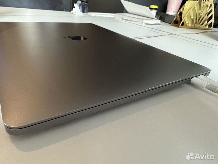 Macbook pro 15 2019