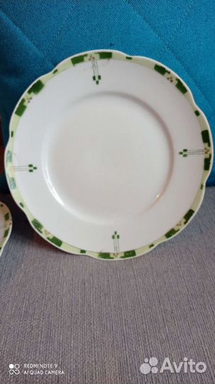 Набор из двух тарелок. Кузнецов