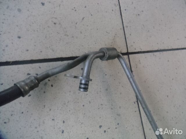 Трубка охлаждения масла АКПП правая Mercedes