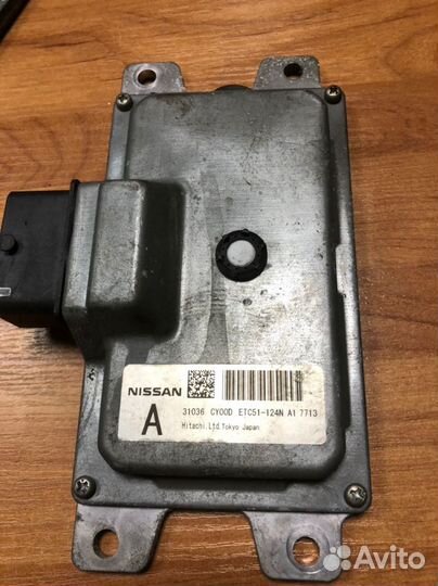 Блок переключения АКПП Nissan Serena C25