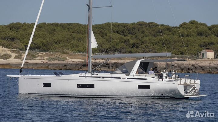 Новая Beneteau Oceanis Yacht 54 в наличии