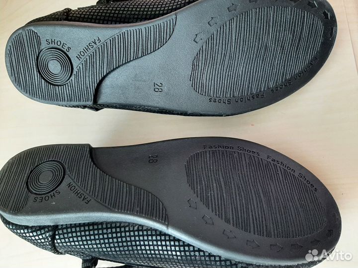 Туфли для девочки 28 размер новые