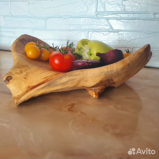 Деревянное блюдо для подачи