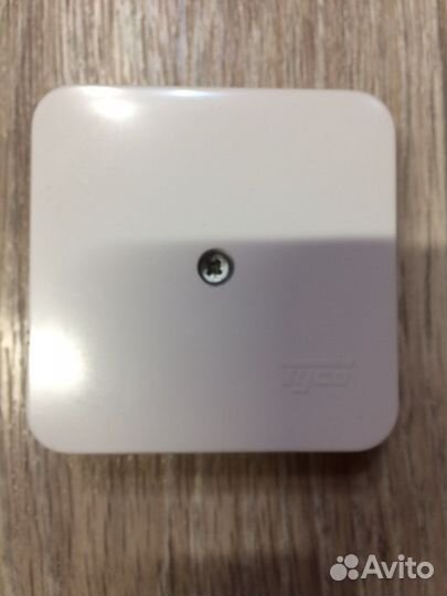 Коробка для монтажа распределительная