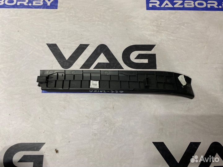 Volkswagen Passat B82015 3G0868224BVR142-329