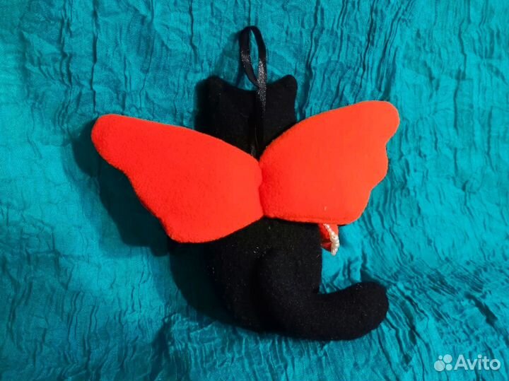 Кошечка-ангел 