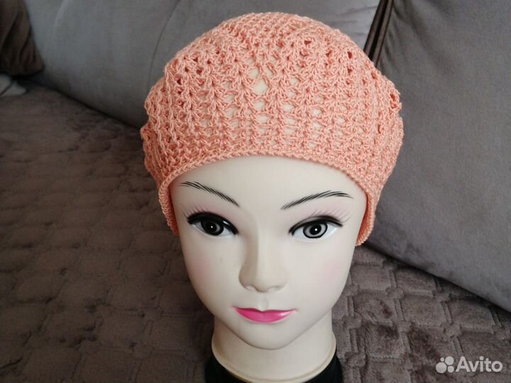 Шапка женская вязаная