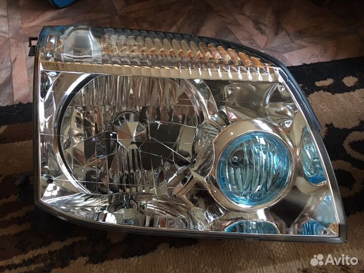 Продам фары Nissan x trail t30