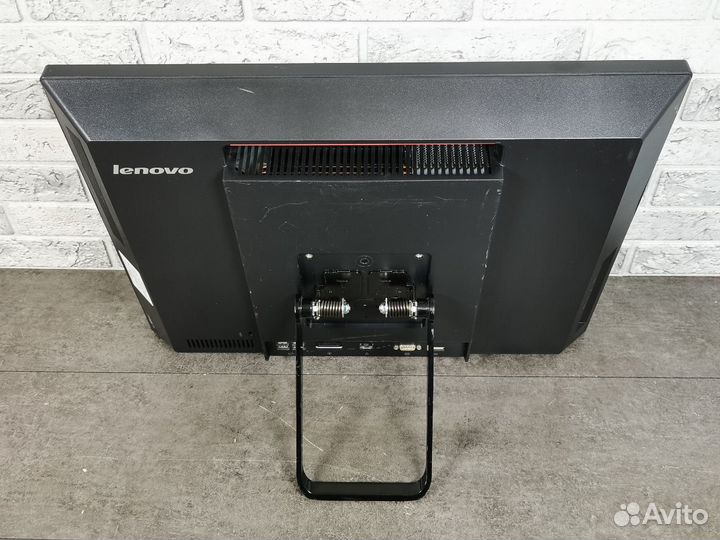 Моноблок Lenovo m72z G2020 8/500gb 20