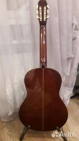 Гитара классическая