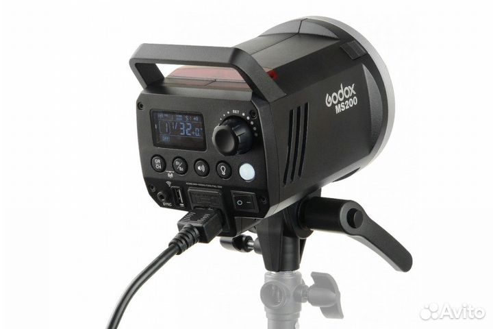 Cтудийная вспышка и радиосинхронизатор Godox
