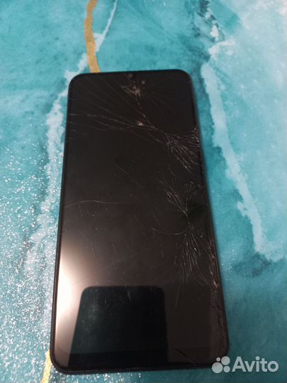 Samsung Galaxy A50, 4/64 ГБ