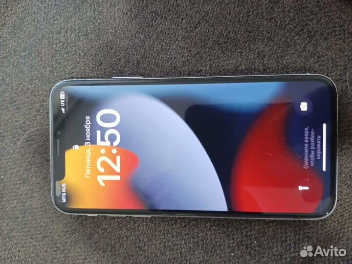 iPhone X, 64 ГБ