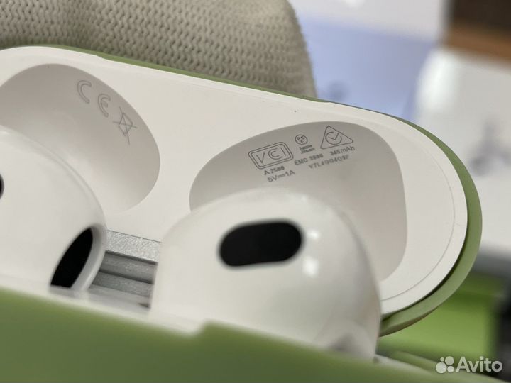 Airpods 3 Premium + чехол в подарок