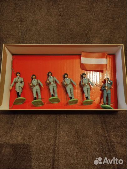 Солдатики Elastalin