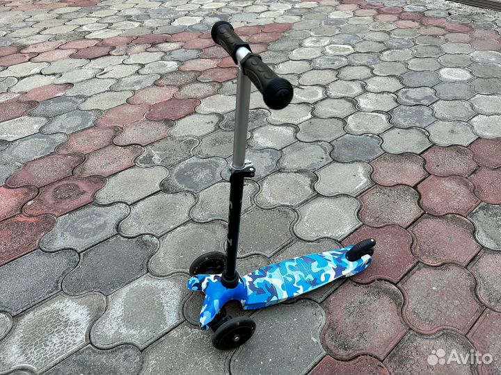 Самокат детский трехколесный бу